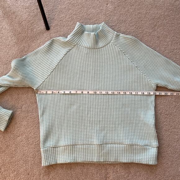 The North Face Womens Boxy Cropped Waffle Knit Mock Neck Top Green Size XS NWT - Picture 7 of 8